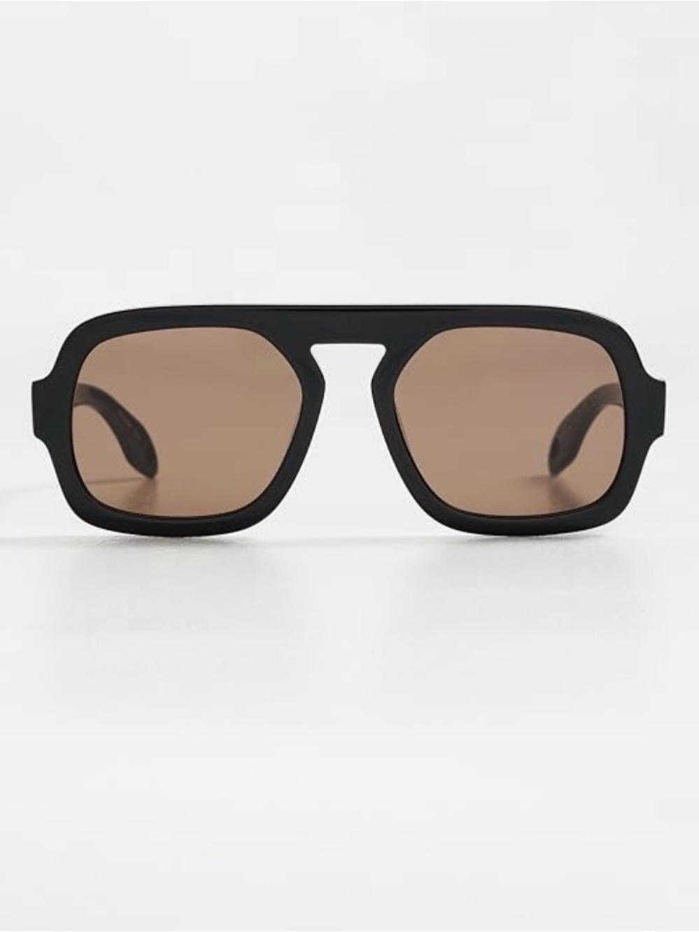 Elisa Johnson Jane Sunglasses in Black